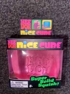 Nee Doh Nice Cube Super Solid Squish - Hot Pink
